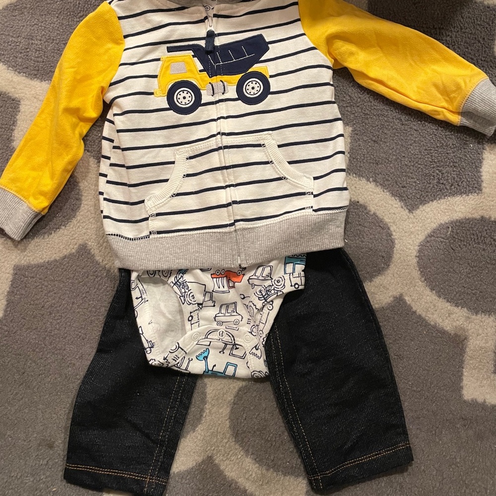 Carter’s 3 piece Set